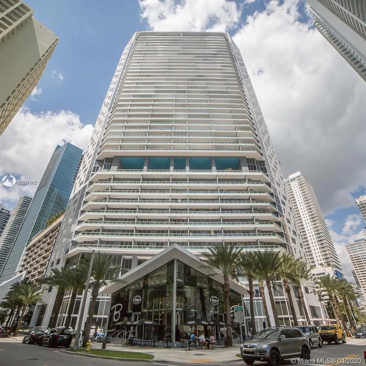 1 bath for sale at 1300 Brickell Bay Dr # 2600, Miami FL 33131