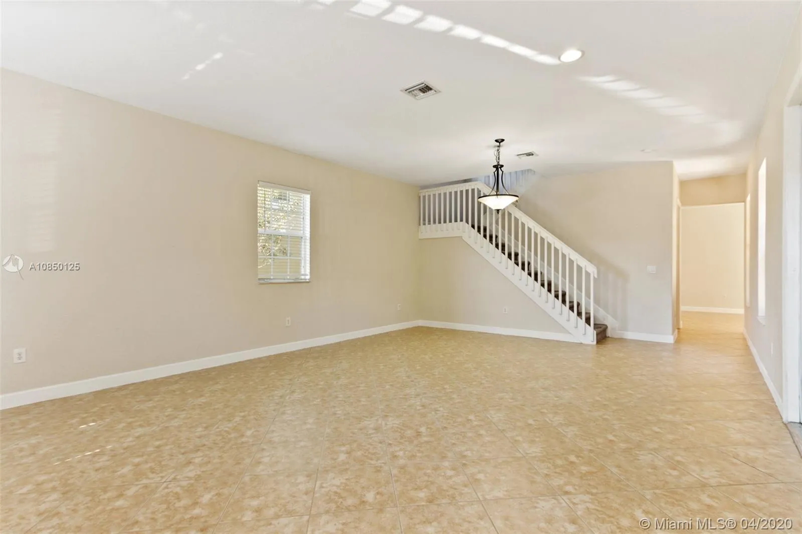 525 SW 146th Ter # 8, Pembroke Pines FL 33027