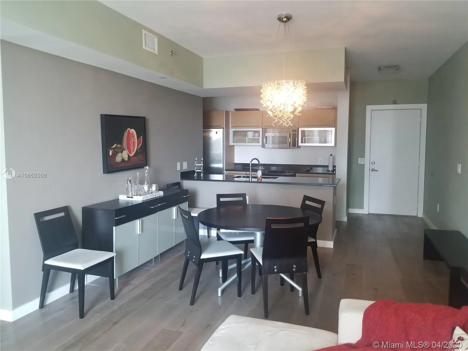 950 Brickell Bay Dr # 3200, Miami FL 33131