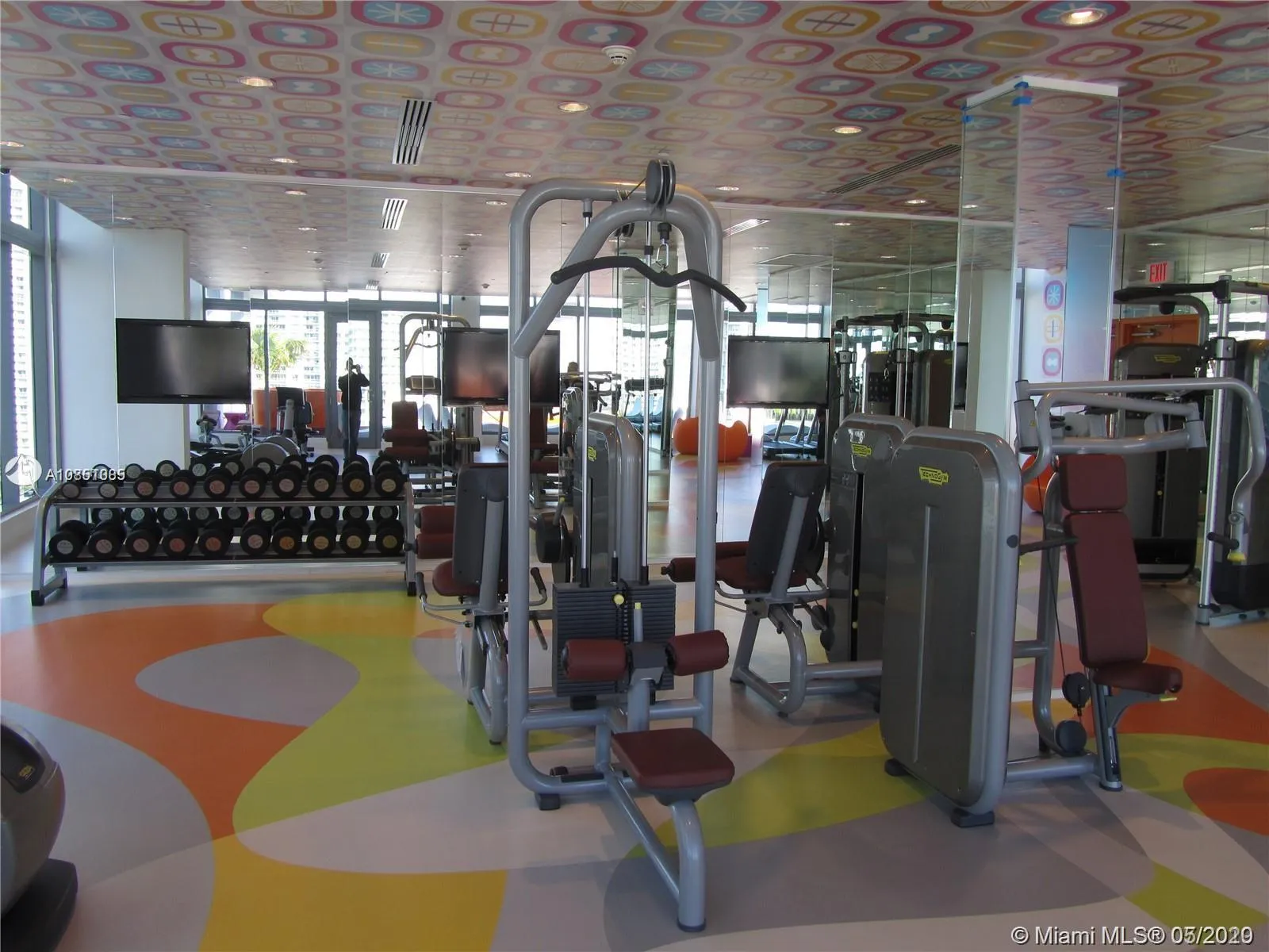 31 SE 6th St # 1704, Miami FL 33131