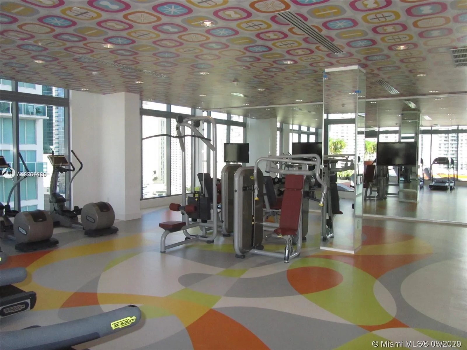 31 SE 6th St # 1704, Miami FL 33131