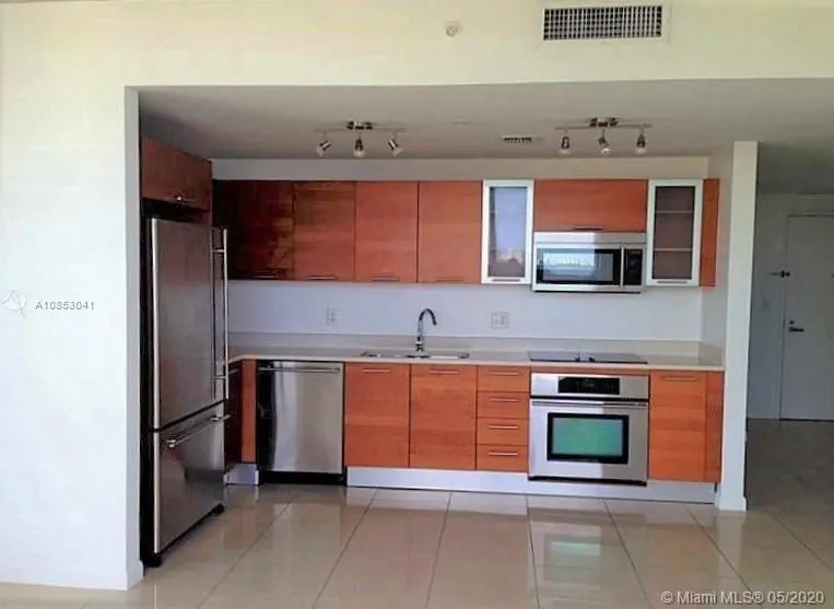 3250 NE 1st Ave # 516, Miami FL 33137