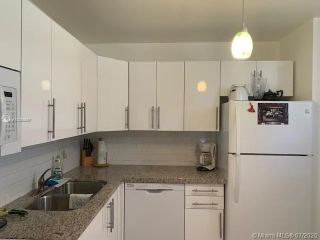 3660 NE 166th St # 203, North Miami Beach FL 33160