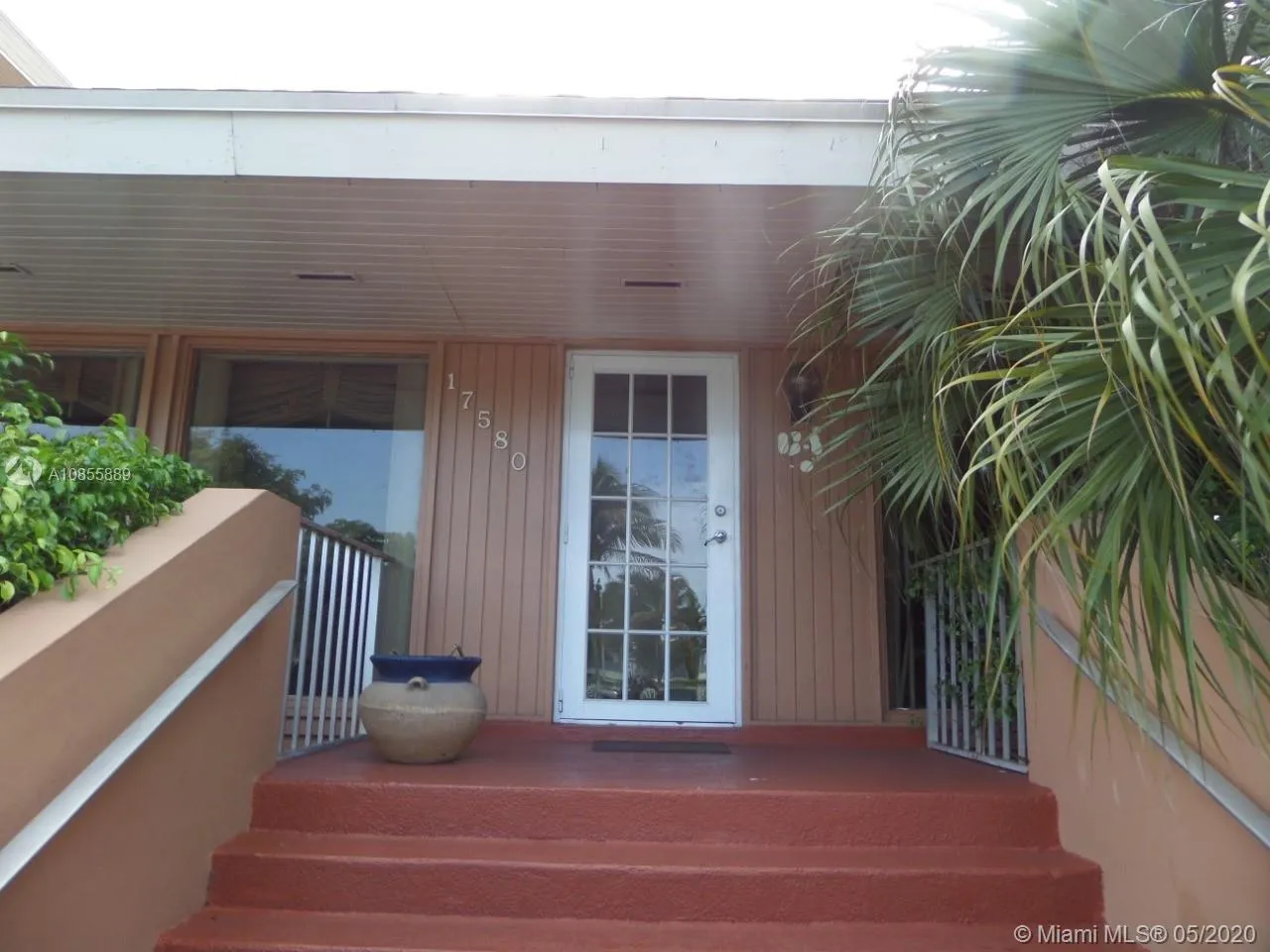 17530 NW 68th Ave # C4002, Hialeah FL 33015