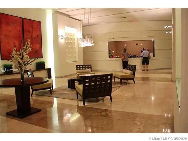 9055 SW 73rd Ct # 404, Miami FL 33156