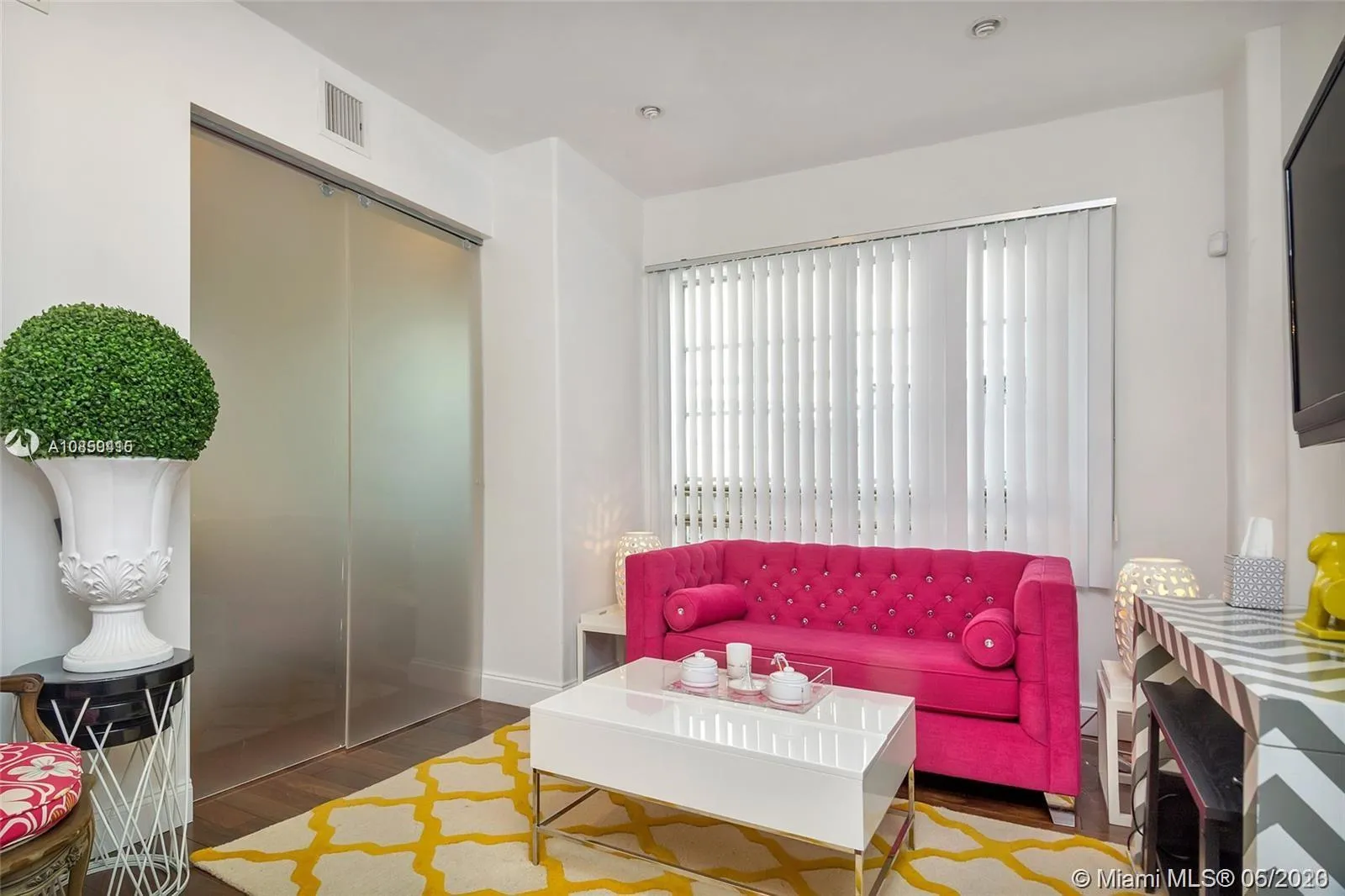 526 15th St # 7, Miami Beach FL 33139