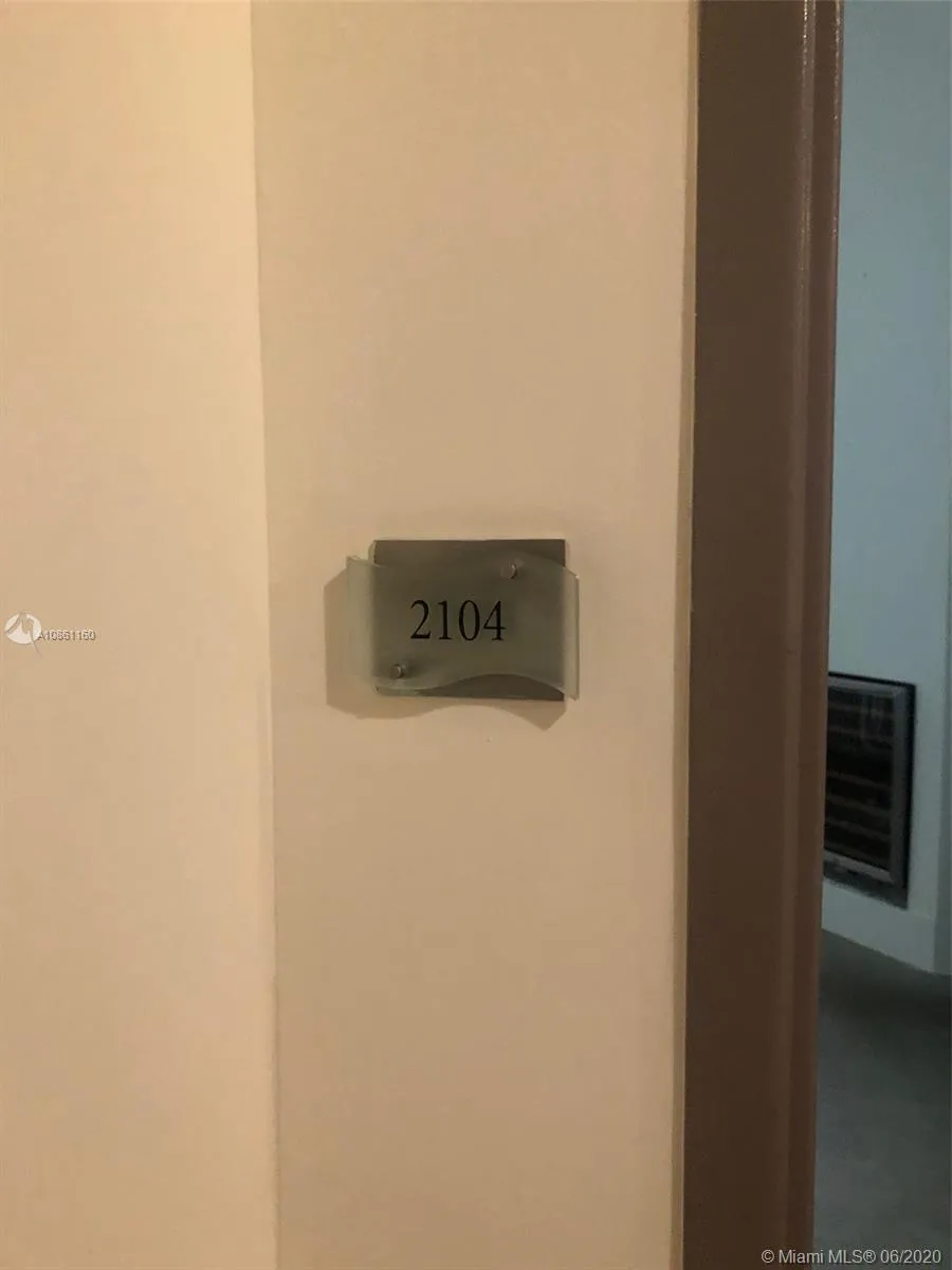 2001 Biscayne Blvd # 2104, Miami FL 33137