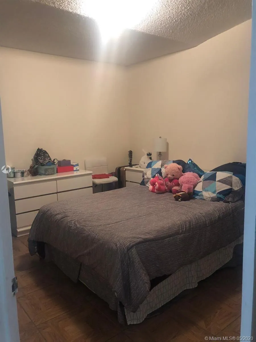 15350 SW 76th Ter # 206, Miami FL 33193