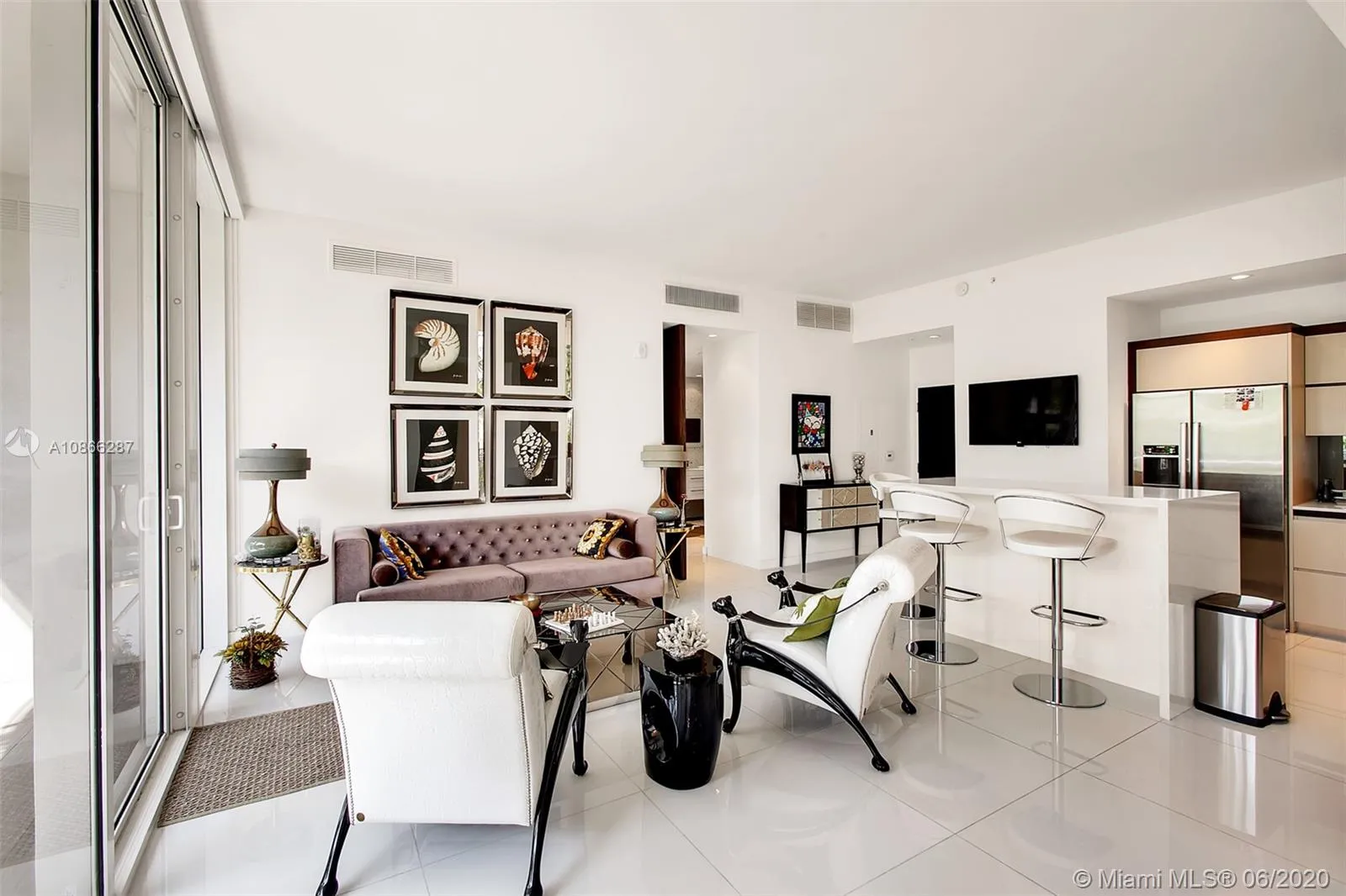 2100 Park Ave # 201, Miami Beach FL 33139