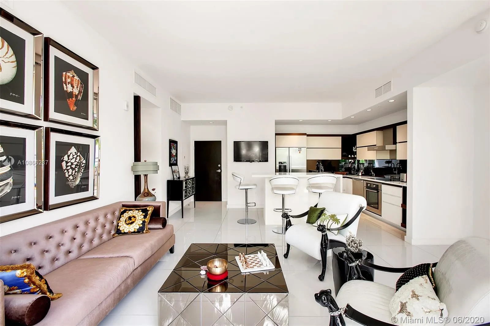 2100 Park Ave # 201, Miami Beach FL 33139
