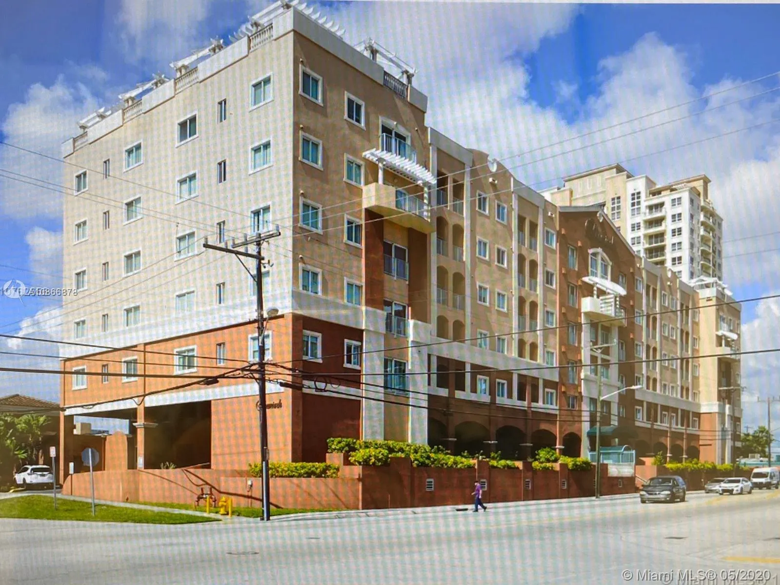 2 bedroom 2 bath for sale at 2280 SW 32 AV # 213, Miami FL 33145