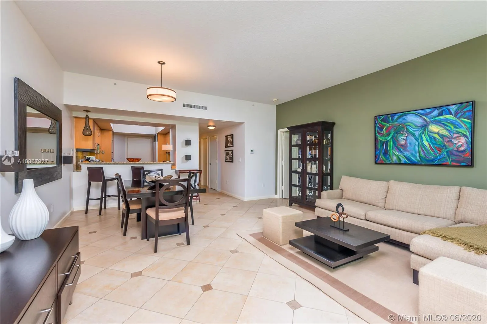 1455 Ocean Dr # 510, Miami Beach FL 33139