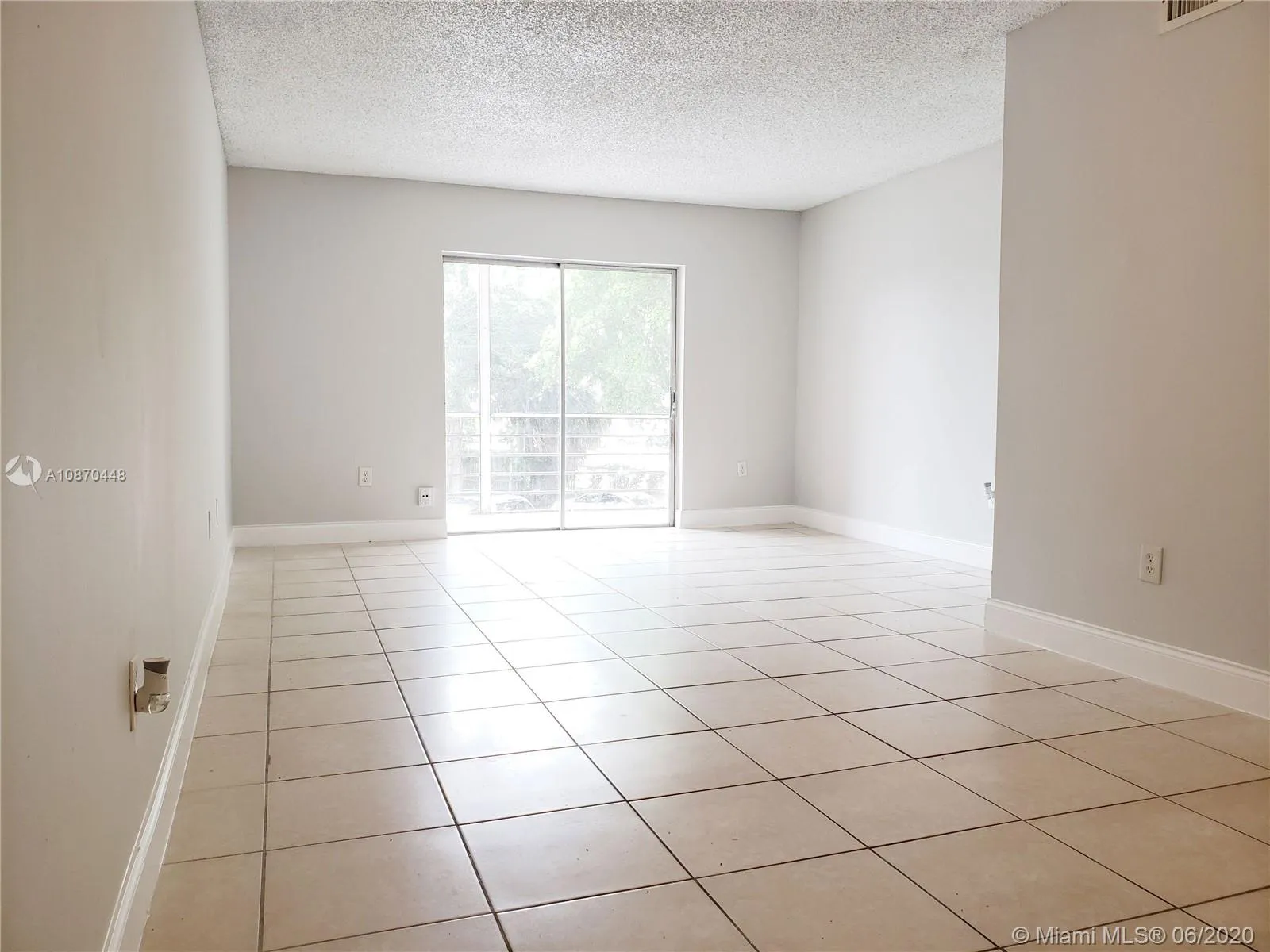 4304 NW 9th Ave # 2C, Deerfield Beach FL 33064