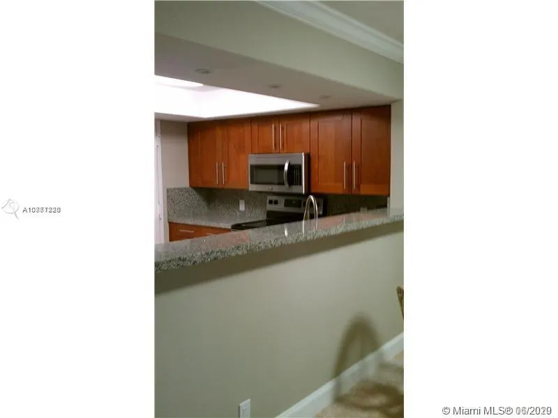 1865 S Ocean Dr # 2D, Hallandale Beach FL 33009