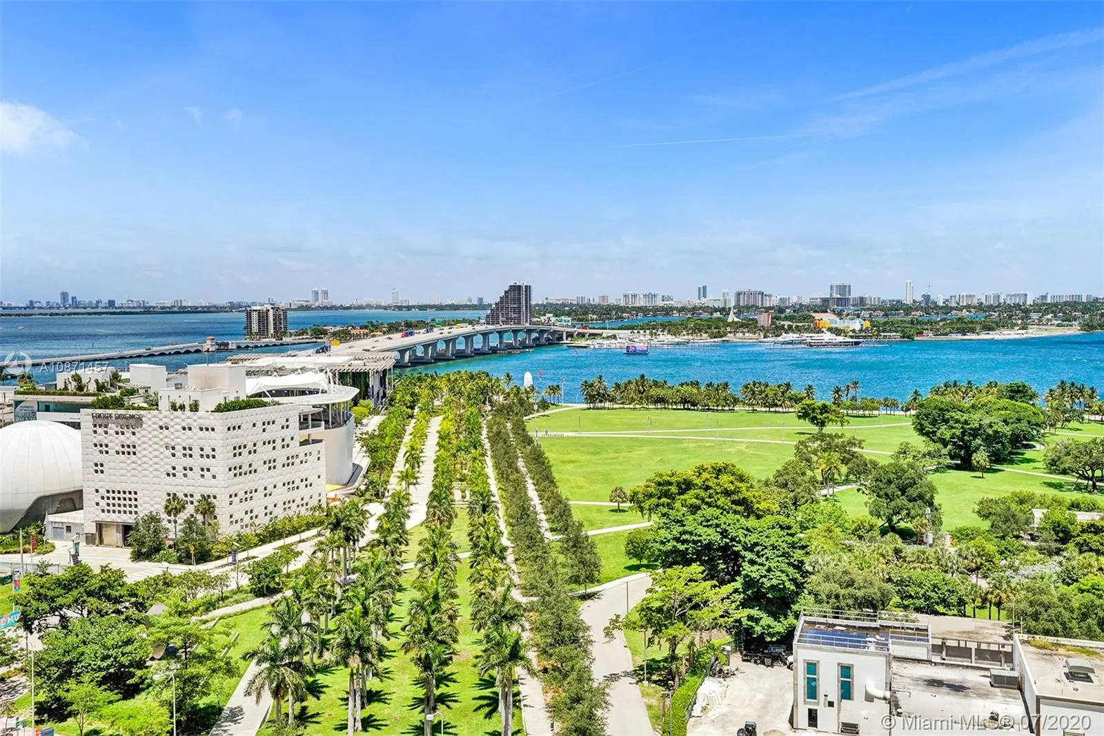 900 Biscayne Blvd # 1808, Miami FL 33132