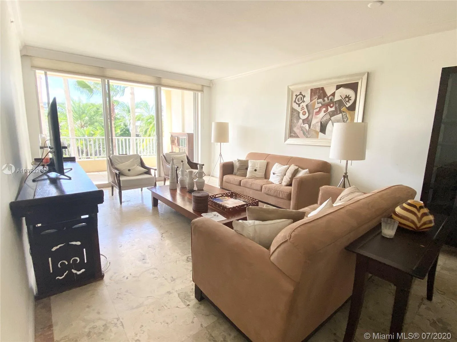 3 bedroom 3 bath for sale at 701 Crandon Blvd # 302, Key Biscayne FL 33149