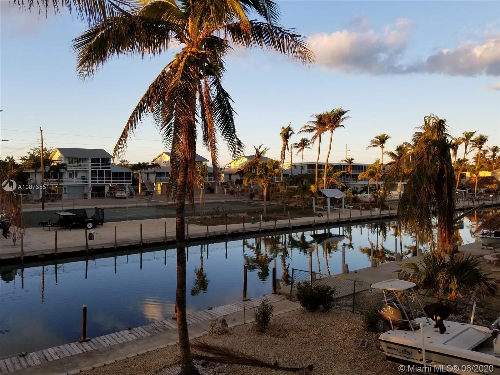 126 Columbus Dr, Islamorada FL 33036