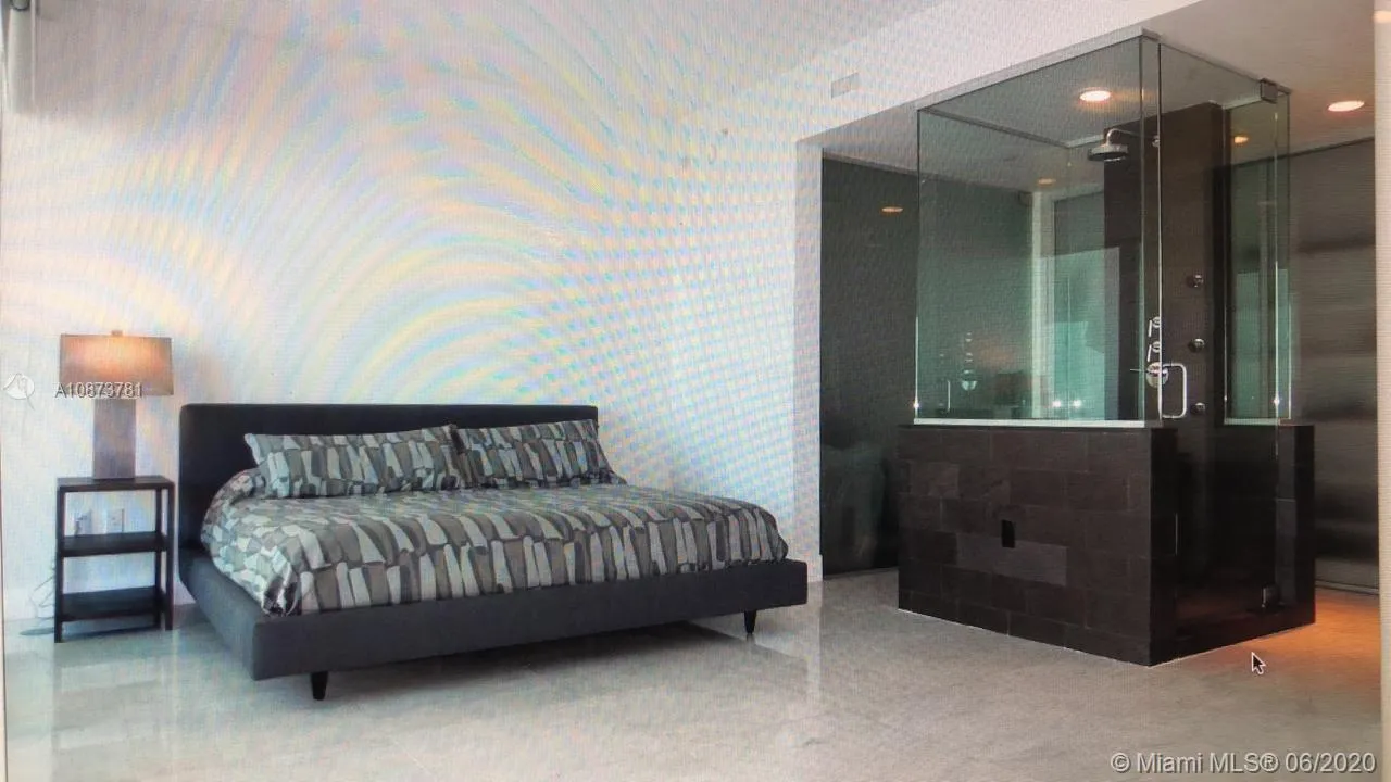 1040 Biscayne Blvd # 1505, Miami FL 33132