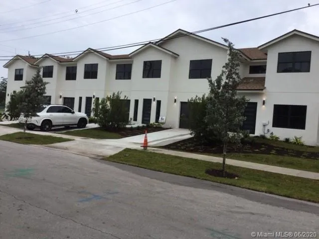 806 SW 29th St # 806, Fort Lauderdale FL 33315