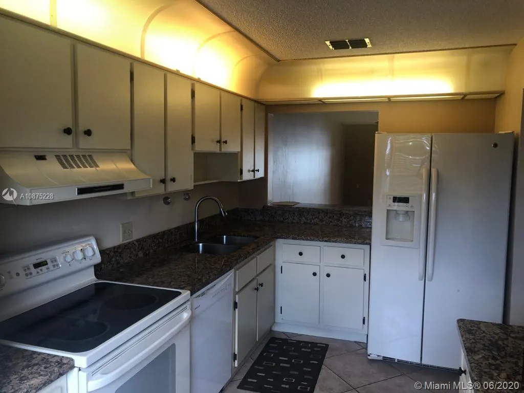 1368 NW 97th Ter # 273, Pembroke Pines FL 33024