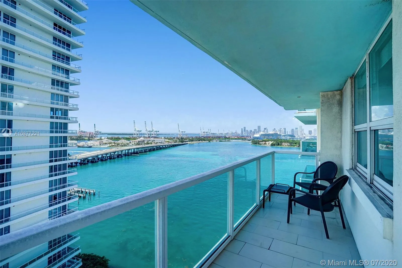 2 bedroom 2 bath for sale at 650 West Ave # 1602, Miami Beach FL 33139