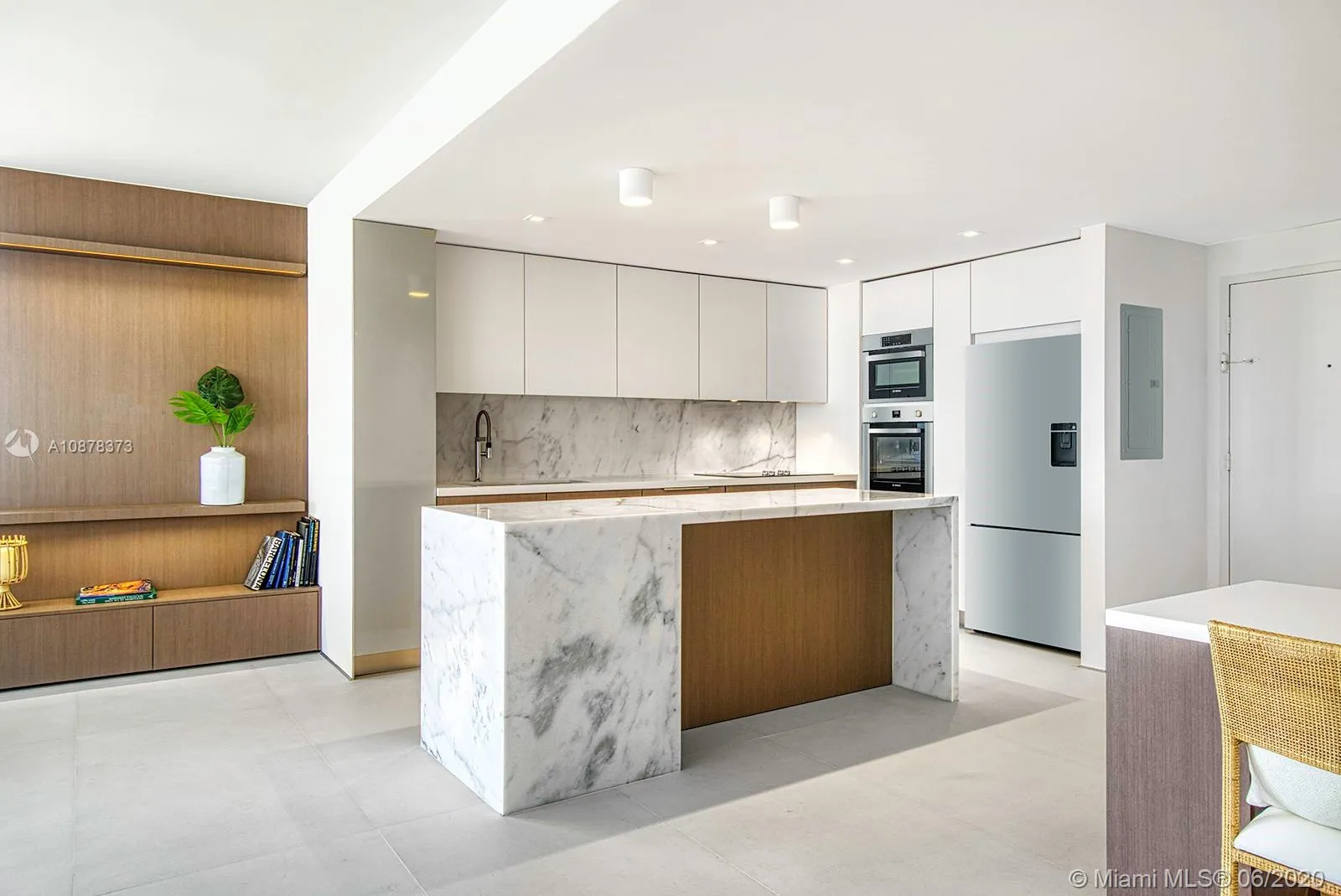 100 Lincoln Rd # 947, Miami Beach FL 33139