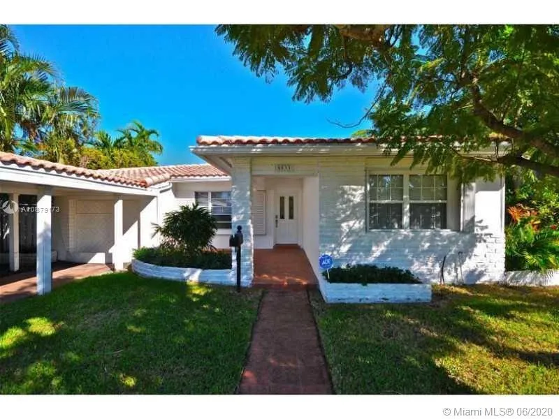 4 bedroom 4 bath for sale at 8033 Noremac Ave, Miami Beach FL 33141