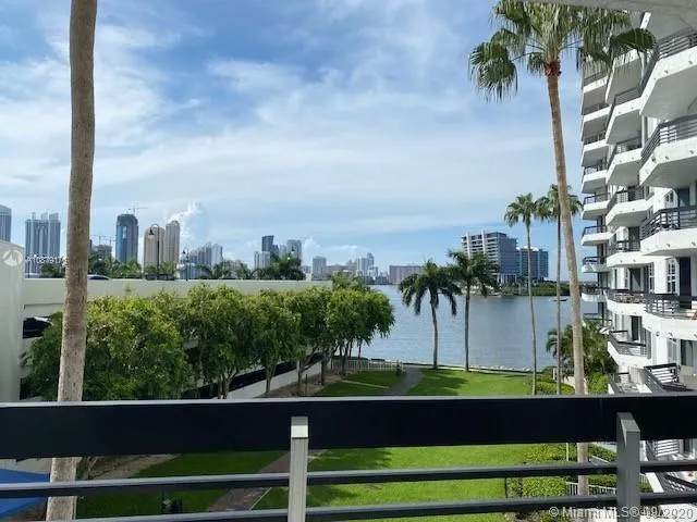 2 bedroom 2 bath for sale at 3530 Mystic Pointe Dr # 411, Aventura FL 33180