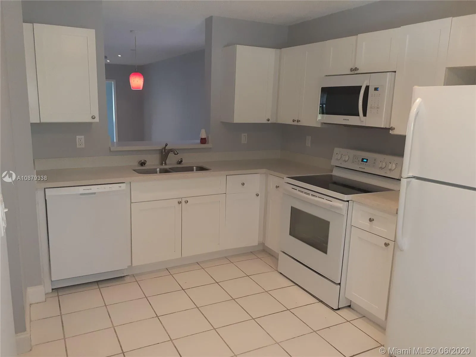 7911 Southgate Blvd # B1, North Lauderdale FL 33068