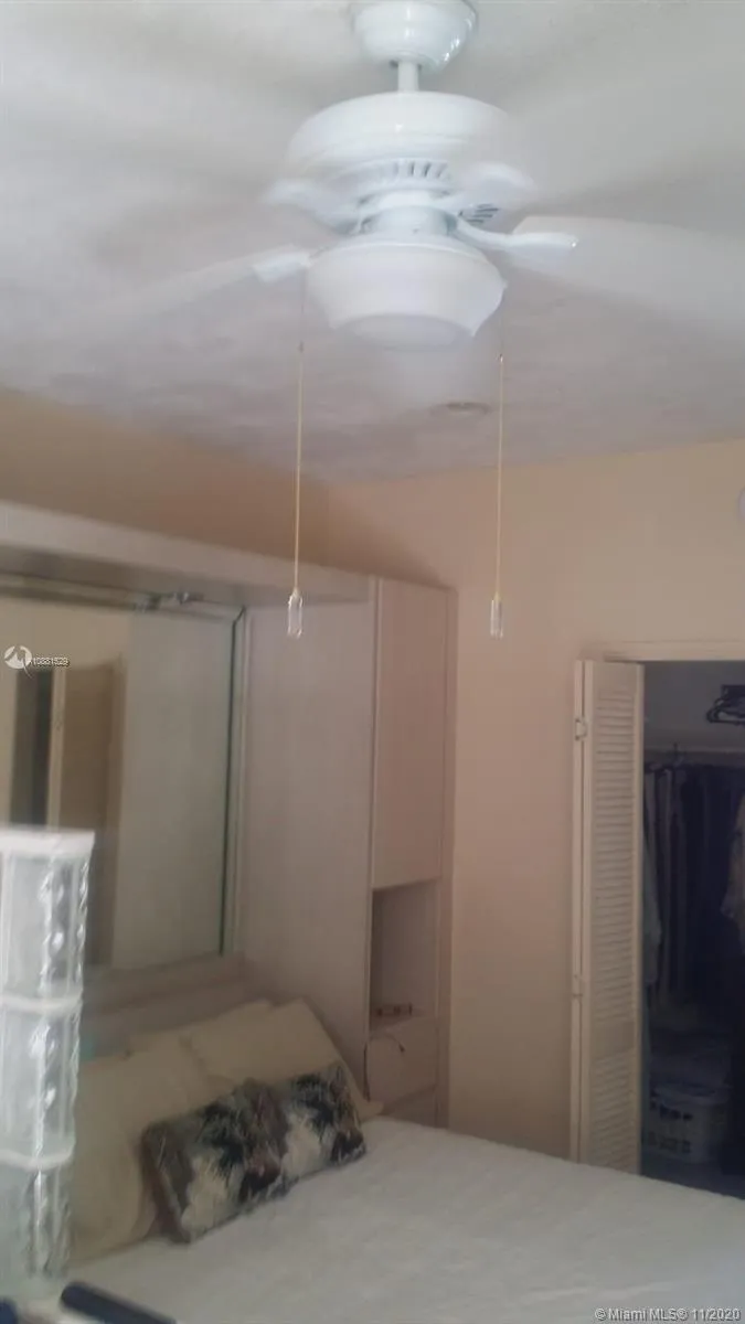 6490 Collins Ave # 18, Miami Beach FL 33141