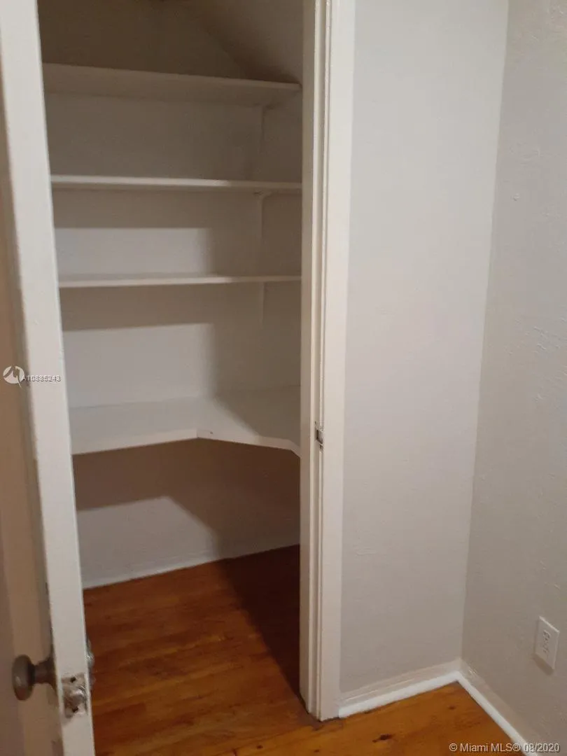 1610 Michigan Ave # 5, Miami Beach FL 33139