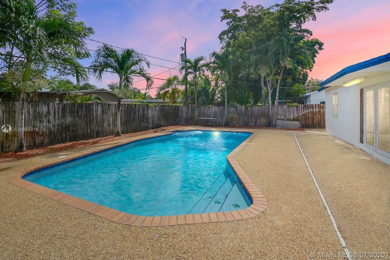 4 bedroom 3 bath for sale at 6455 Pershing St, Hollywood FL 33024