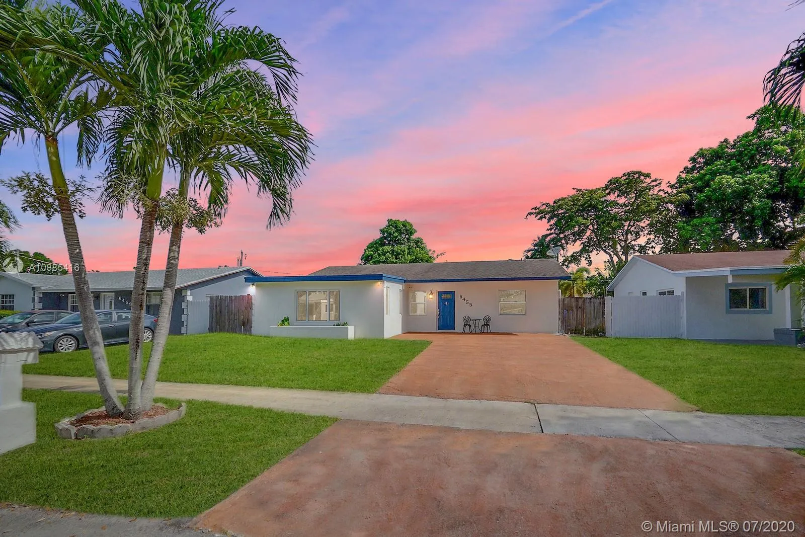 6455 Pershing St, Hollywood FL 33024