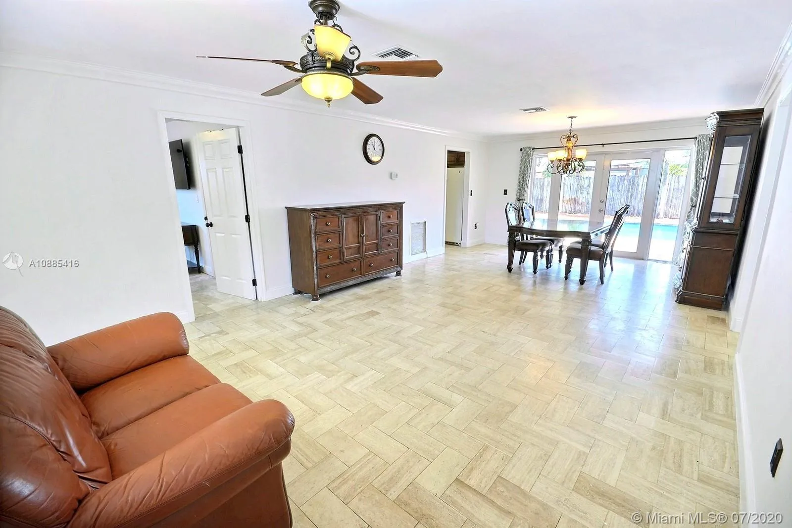 6455 Pershing St, Hollywood FL 33024