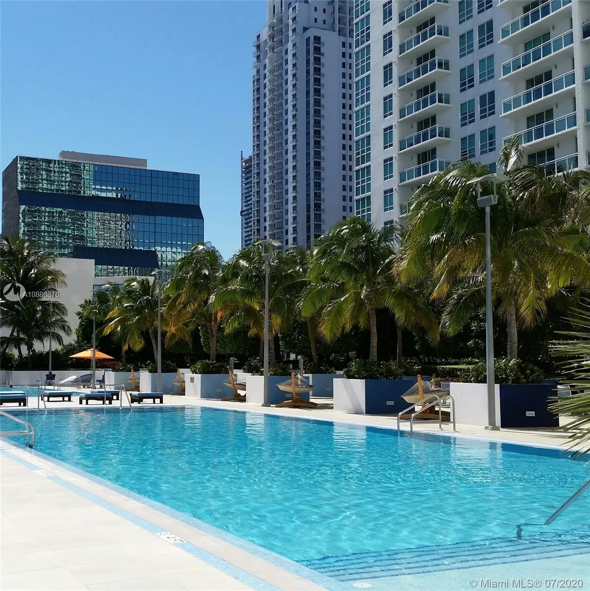 950 Brickell Bay Dr # 4007, Miami FL 33131