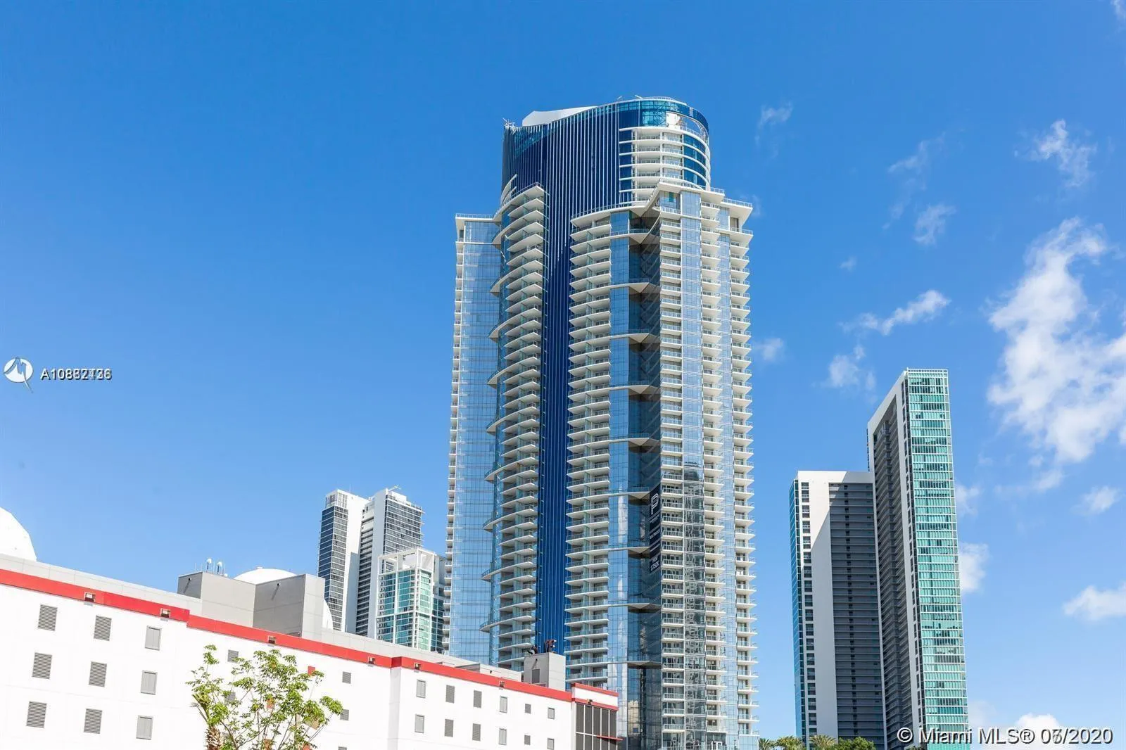 851 NE 1st Ave # 4007, Miami FL 33132