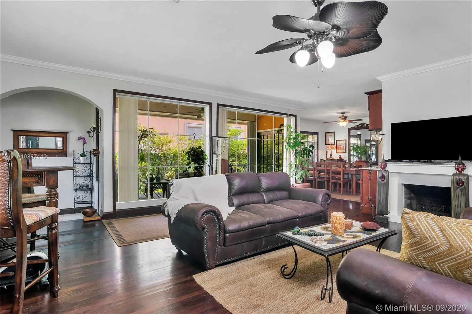 1446 Hollywood Blvd, Hollywood FL 33020