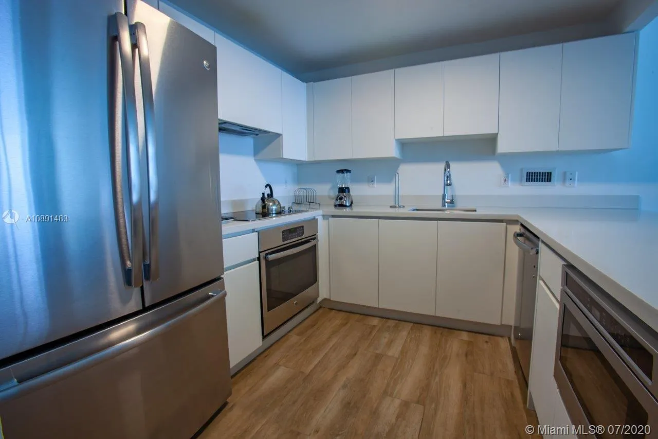 2301 Collins Ave # 1001, Miami Beach FL 33139