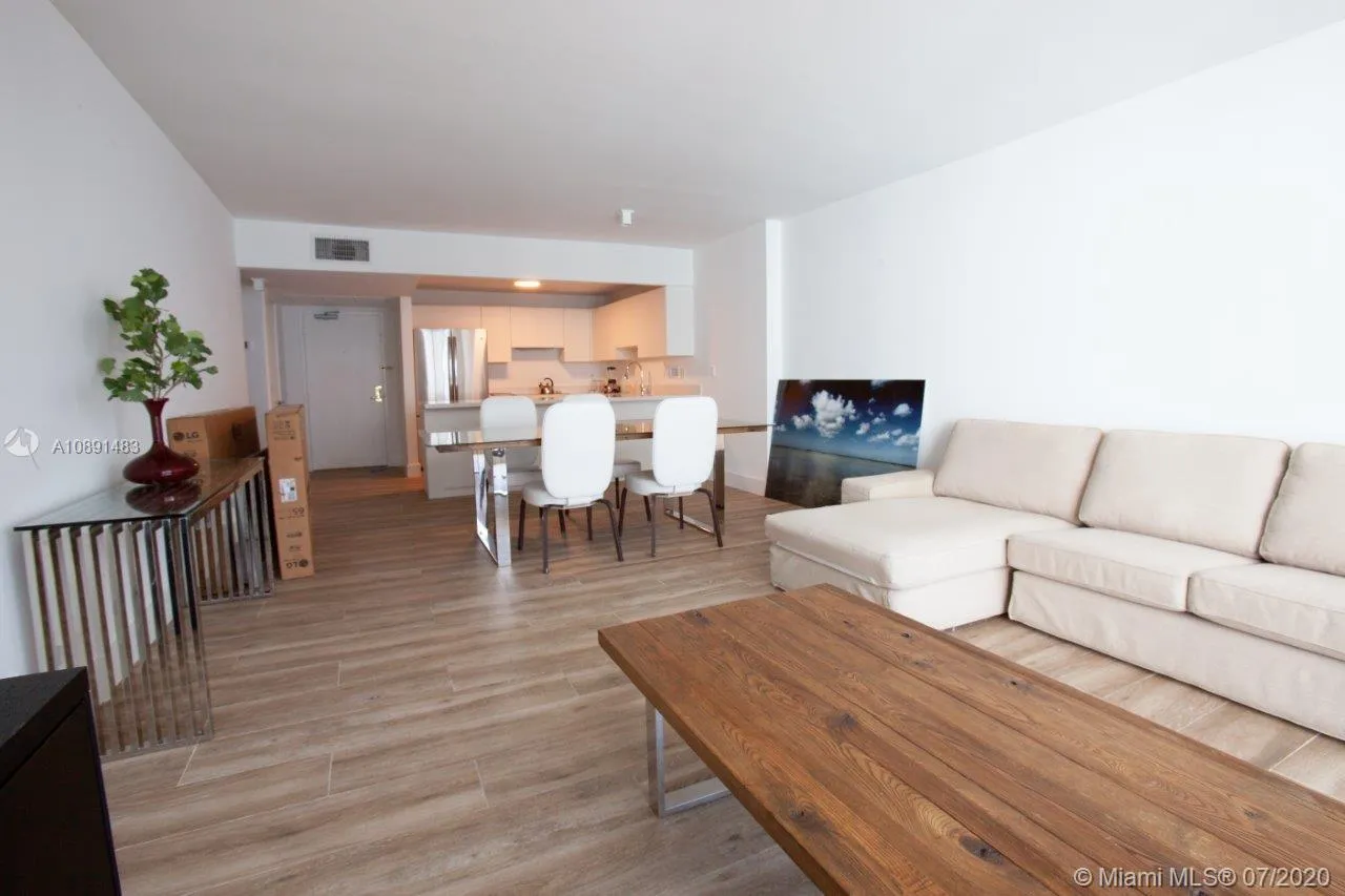 2301 Collins Ave # 1001, Miami Beach FL 33139