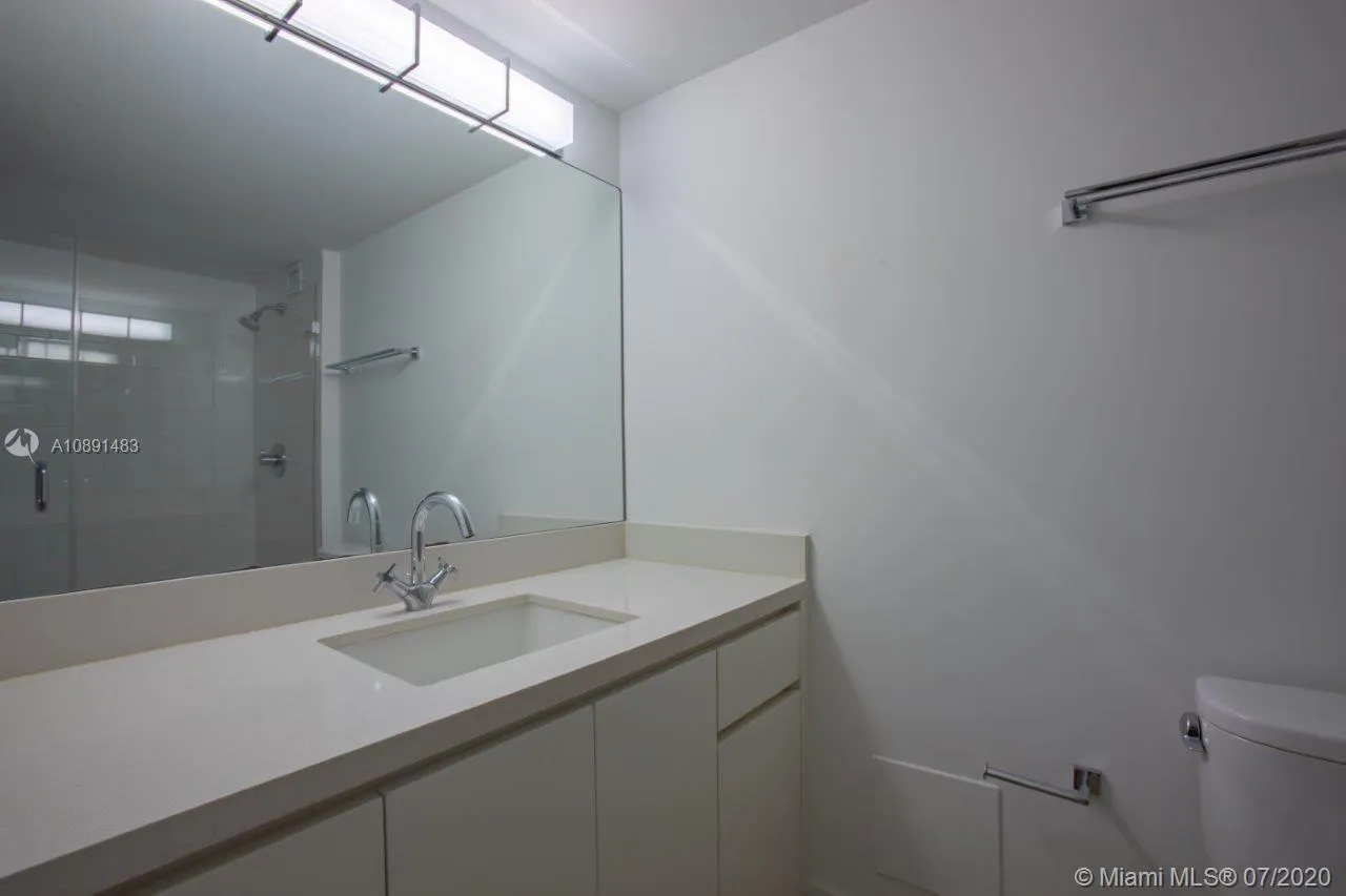 2301 Collins Ave # 1001, Miami Beach FL 33139