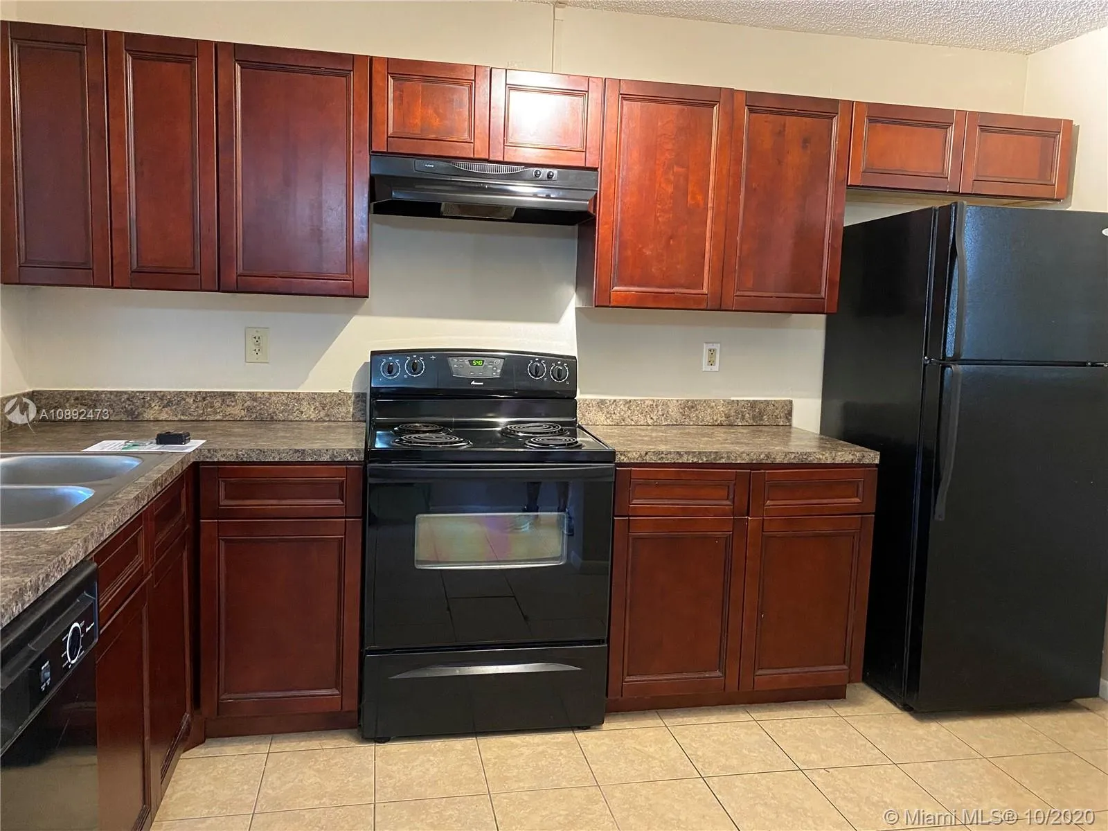 2 bedroom 2 bath for sale at 9044 NW 28th Dr # 202, Coral Springs FL 33065