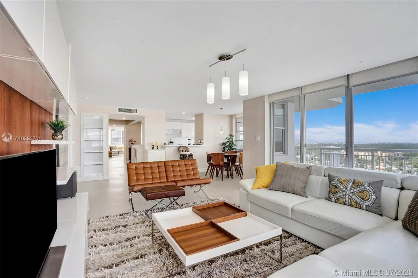 18051 Biscayne Blvd # 1804, Aventura FL 33160