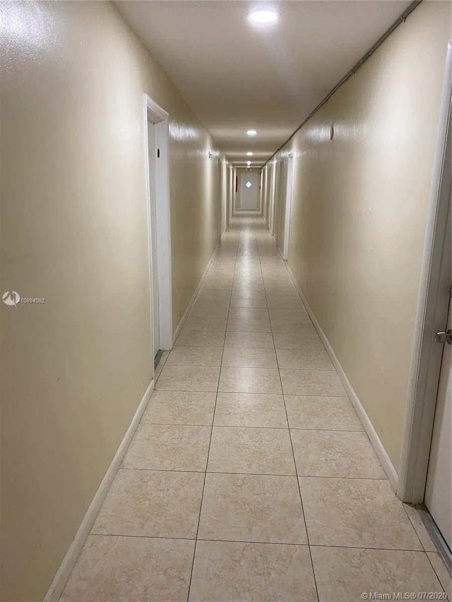 16701 NE 14th Ave # 201, Miami FL 33162