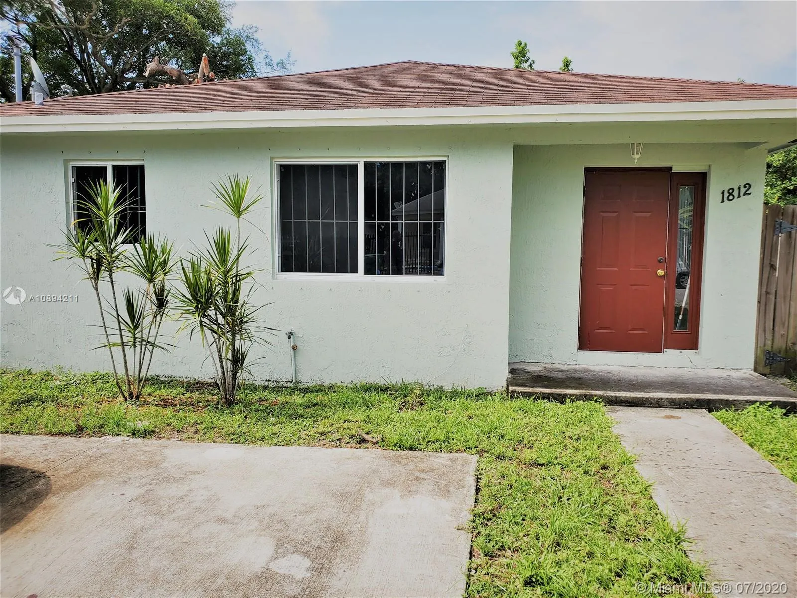 1812 NW 69th Ter, Miami FL 33147