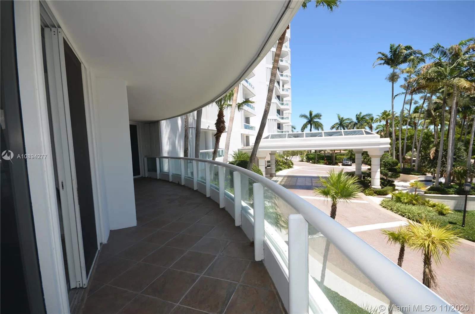21050 Point Pl # 306, Aventura FL 33180