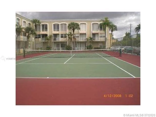 18101 NW 68th Ave # E204, Hialeah FL 33015