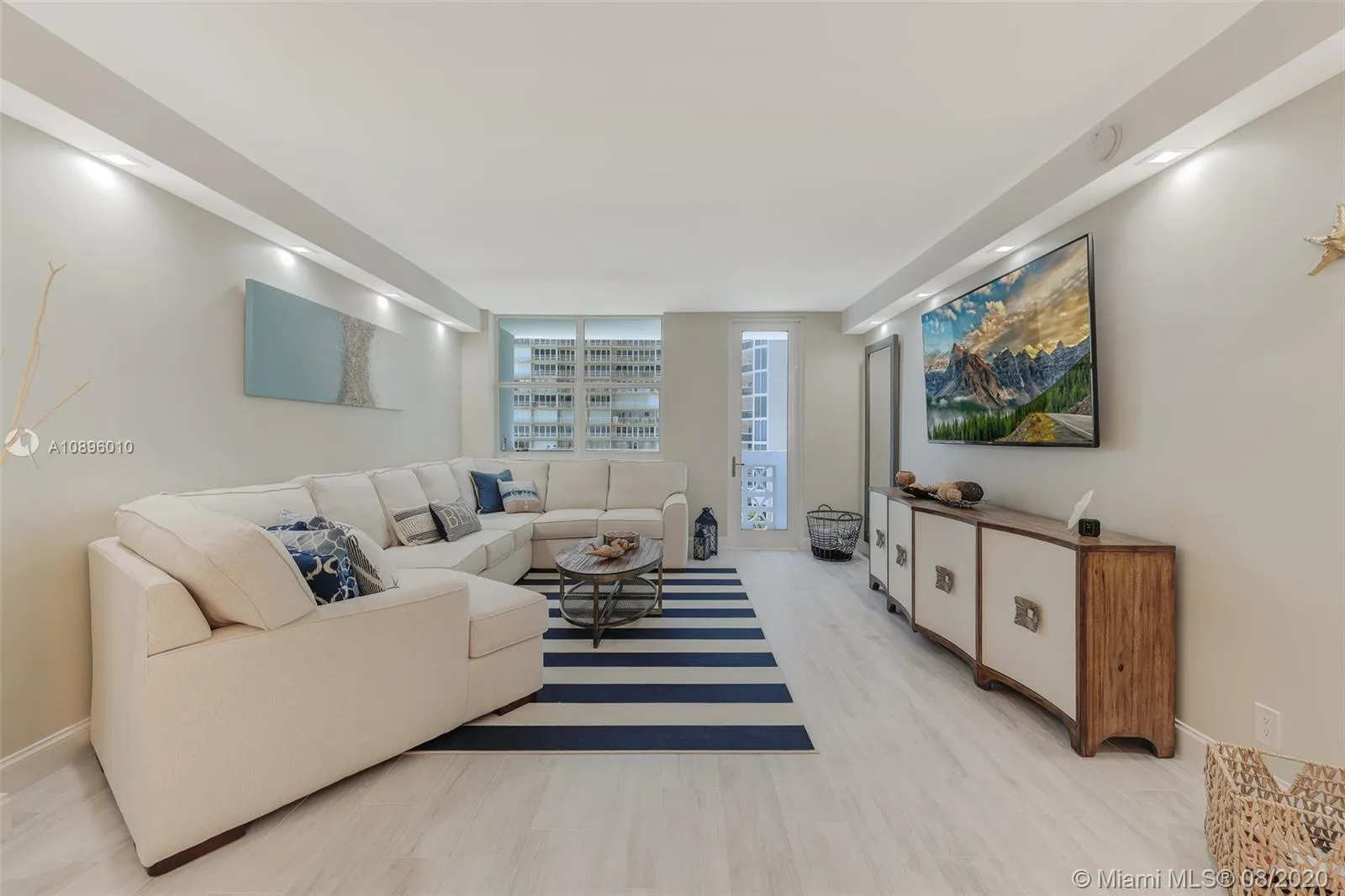 4250 Galt Ocean Dr # 5K, Fort Lauderdale FL 33308