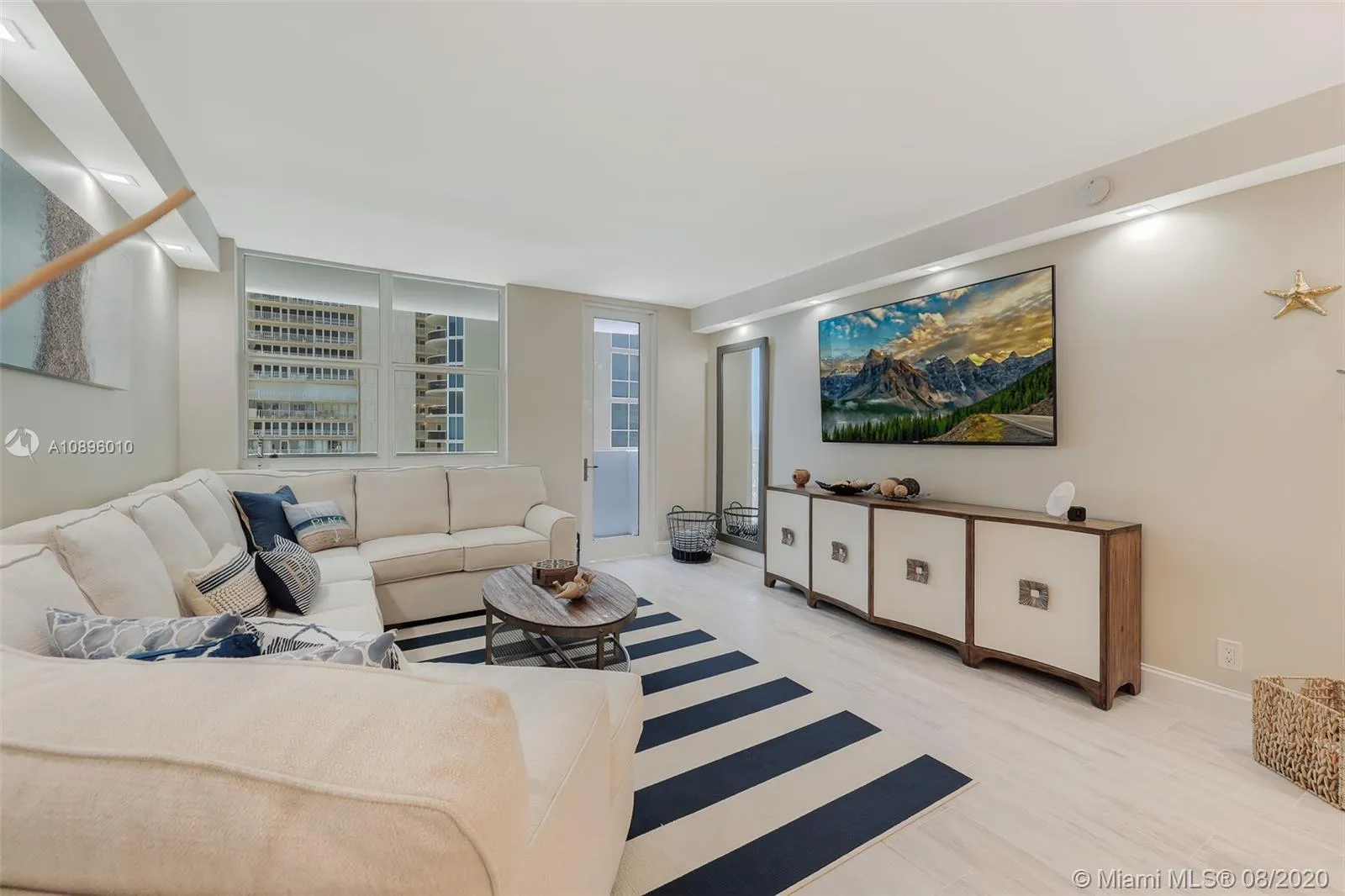 4250 Galt Ocean Dr # 5K, Fort Lauderdale FL 33308
