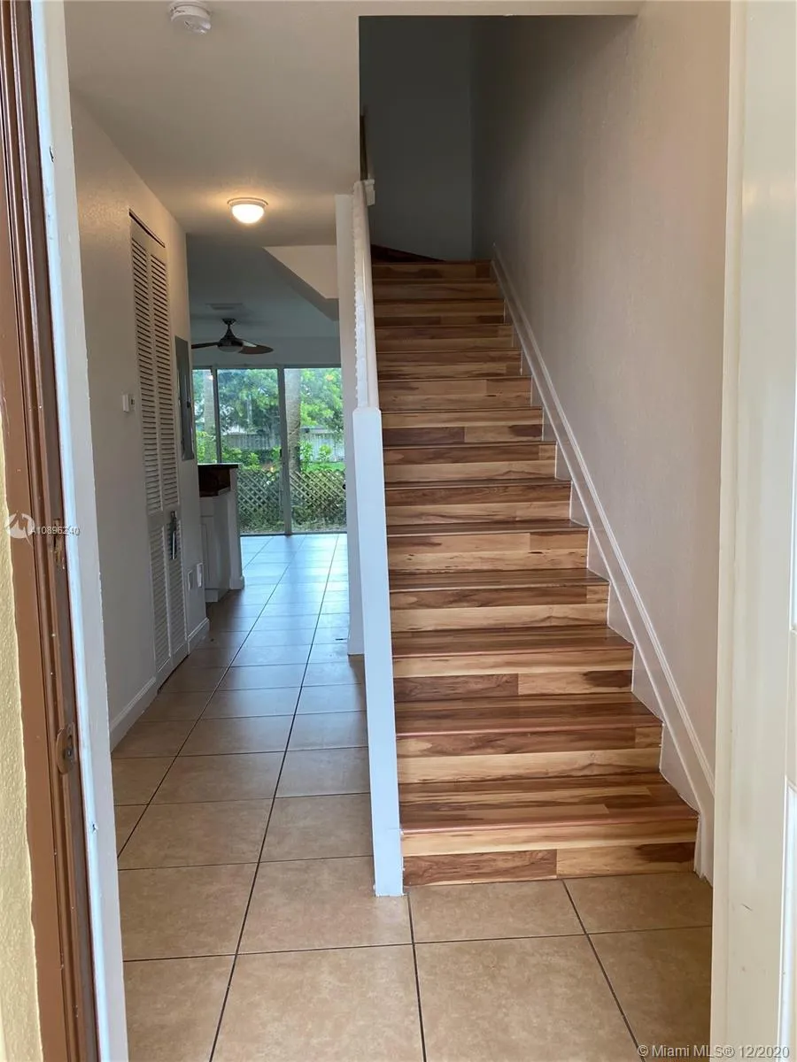 9247 SW 227th St # 2, Cutler Bay FL 33190