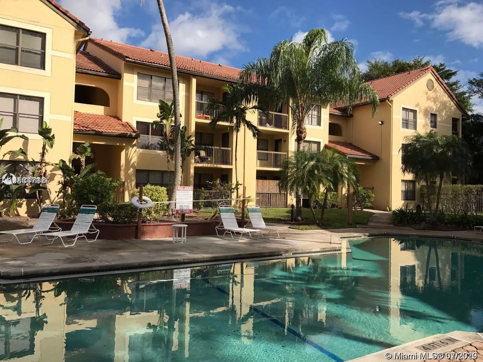 2 bedroom 2 bath for sale at 4261 W Mcnab Rd # 14, Pompano Beach FL 33069